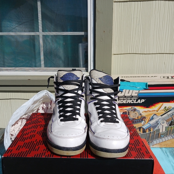 women's air jordan retro 2 casual shoes